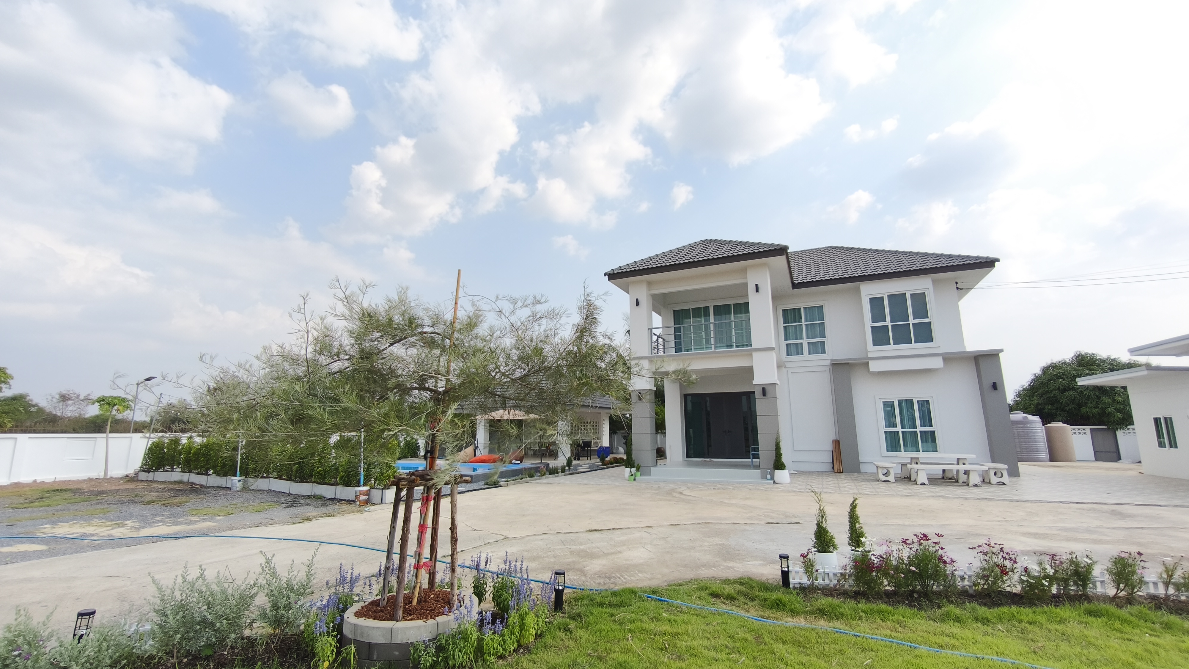 ทางเข้า